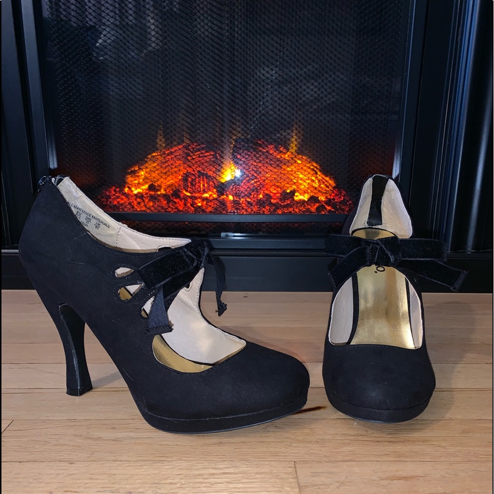 Bongo Retro Heels Size 11